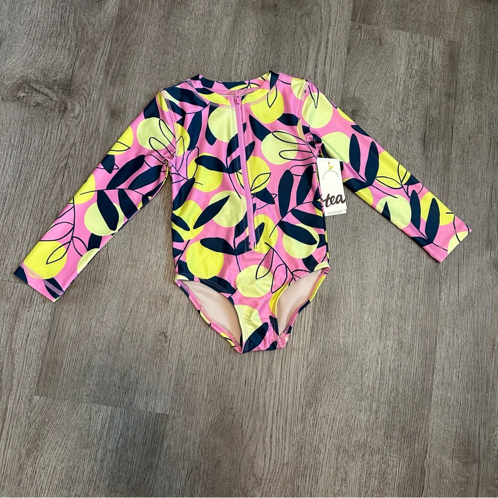 Tea collection lemon one piece rashguard